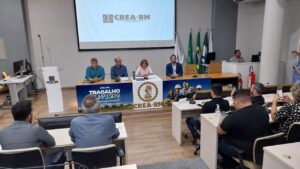 Coletiva realizada entre o CREA, Itep e outros órgãos sobre a situação estrutural da Ponte de Igapó.